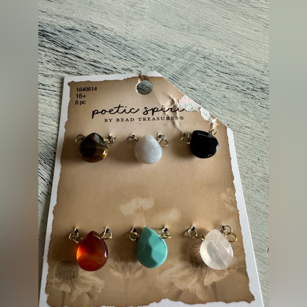Poetic spirit 6 piece bead jewelry making beads new multicolored